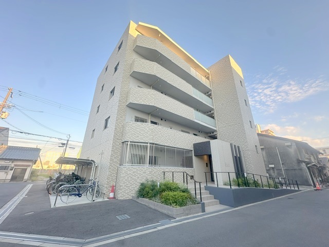 阪急宝塚本線 三国駅 徒歩6分 築3年