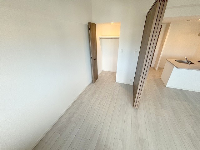 S-RESIDENCE東三国amanteの居間写真