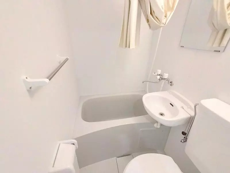 AP107 パレス中川IIの風呂写真