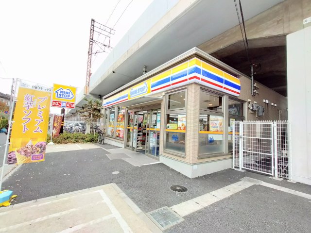 AP107 パレス中川IIの外観写真