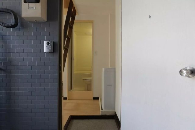 AP1073 クロノス北烏山の玄関写真