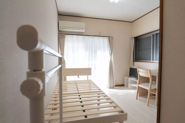 AP1075 グリーンハイツ5の居間写真