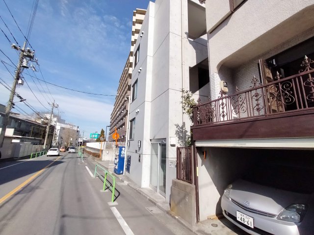 AP121 グリシュアーヴ旭町の外観写真