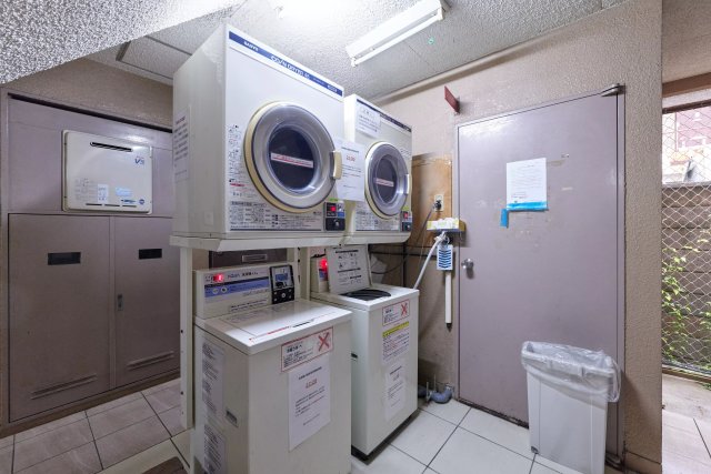 AP125 ハイライフ中野の外観写真