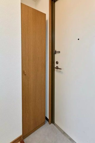 AP126 パステル東幸の玄関写真