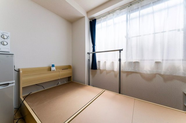 AP191 パークサイドパレスの居間写真