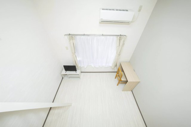 AP279 ライフピアシャトーの居間写真