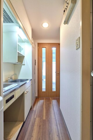 AP429 エスリード福島IIのキッチン写真