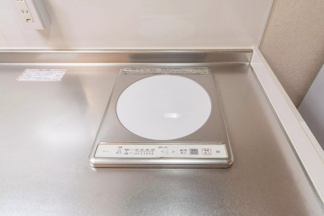 AP573 ル・ソレイユ21のキッチン写真