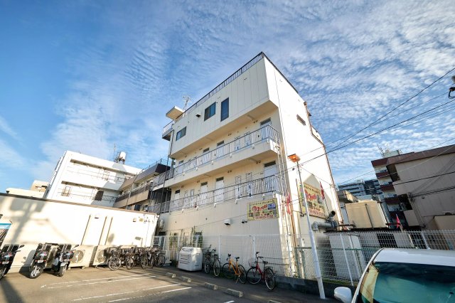 AP632 あかつきマンションの外観写真