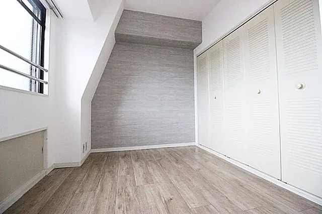 ネオアージュ神戸元町の居間写真