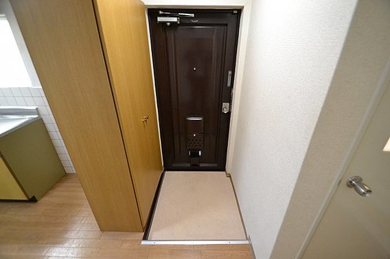 マツヤパークマンションの玄関写真