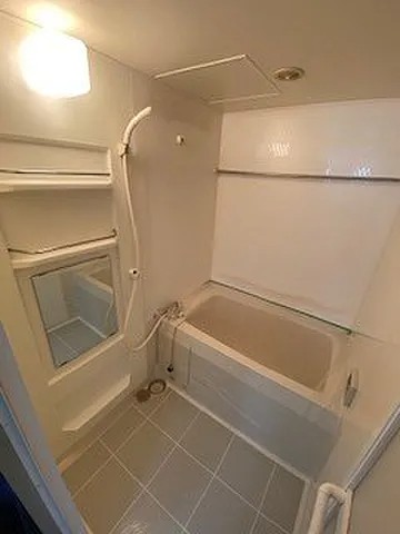 シャムロックコ-ト西岡本の風呂写真