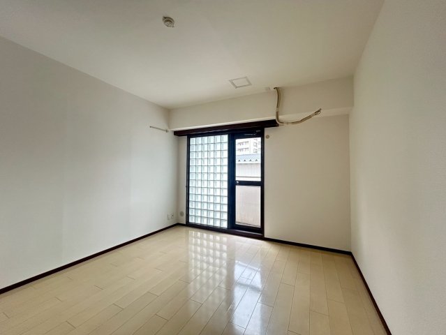 アーデンコート住吉川の居間写真