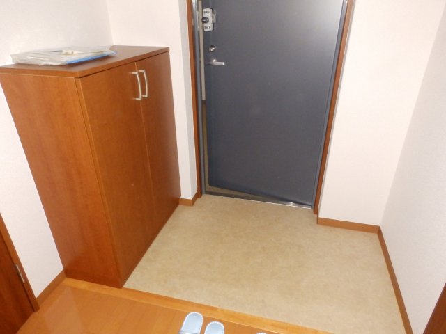 パレス東洋神戸6号館の玄関写真