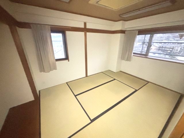 エクセレンス御影の居間写真