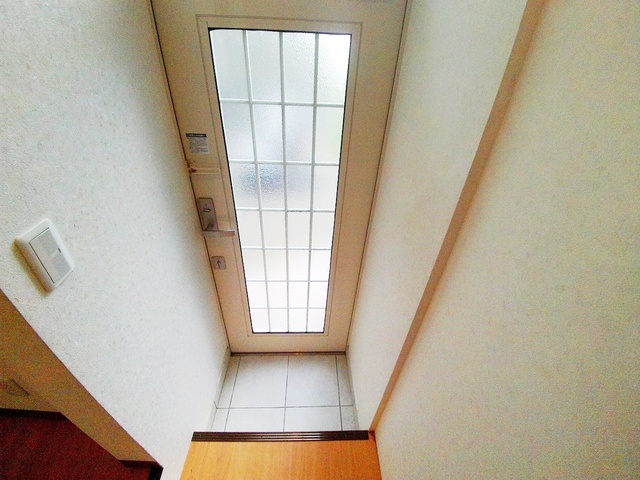 山本通ハイツの玄関写真