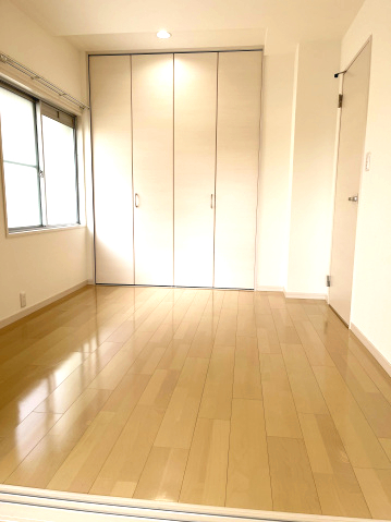 サンハイツ本山の居間写真