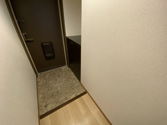 プラザインペリアルの玄関写真