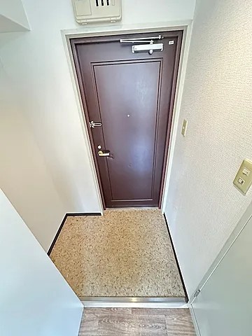 グランパラッツオの玄関写真