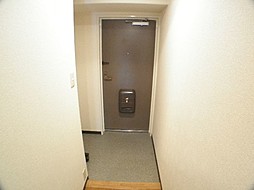 ポートジョイの玄関写真