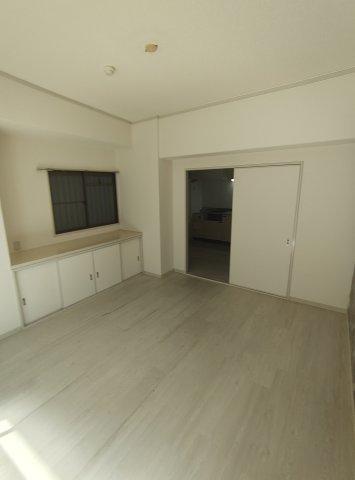 メゾン中町の居間写真