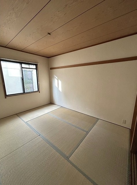 東灘本庄町アーバンコンフォートの居間写真