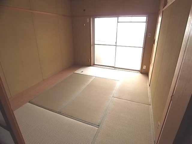 第2ビラ摩耶の居間写真