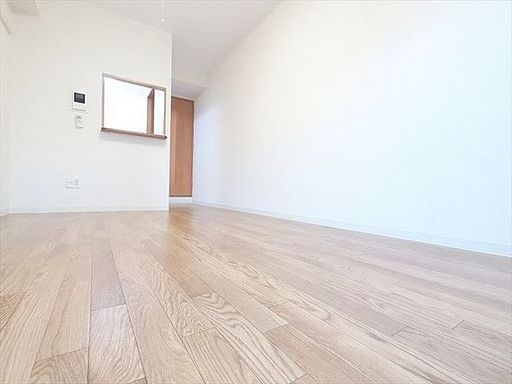 甲南タマタニマンションの居間写真
