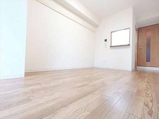 甲南タマタニマンションの居間写真