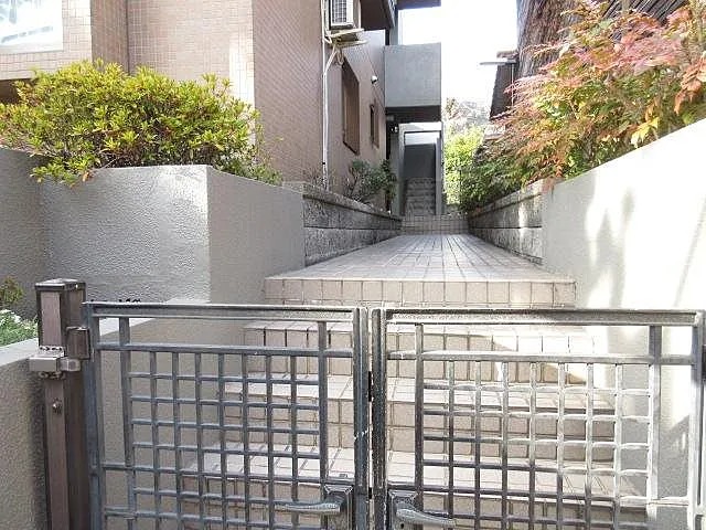 フォレスト岡本のその他写真