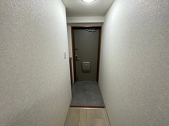メゾンリルオート御影の玄関写真