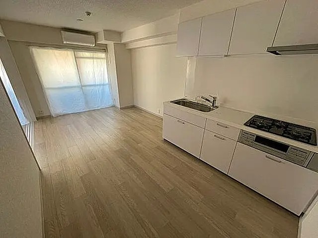 メゾンリルオート御影の居間写真