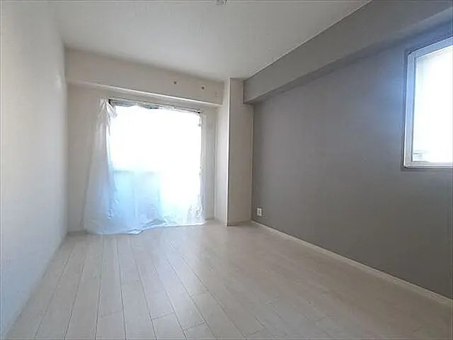 メゾンリルオート御影の居間写真