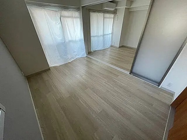 メゾンリルオート御影の居間写真