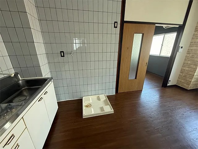 天野マンションの居間写真