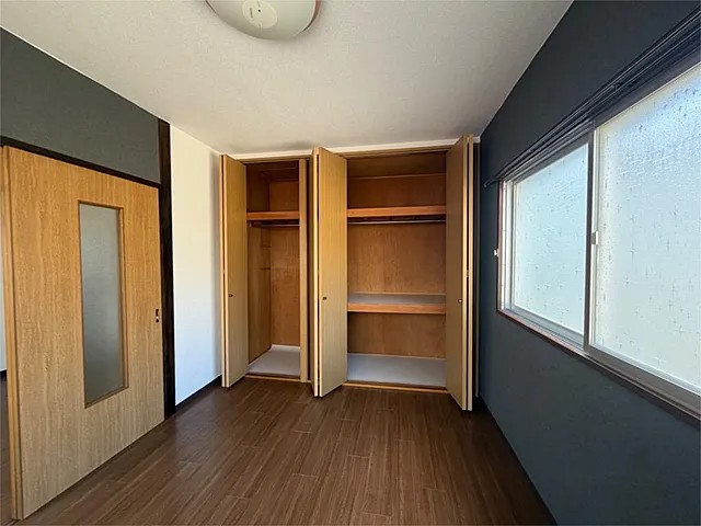 天野マンションの居間写真