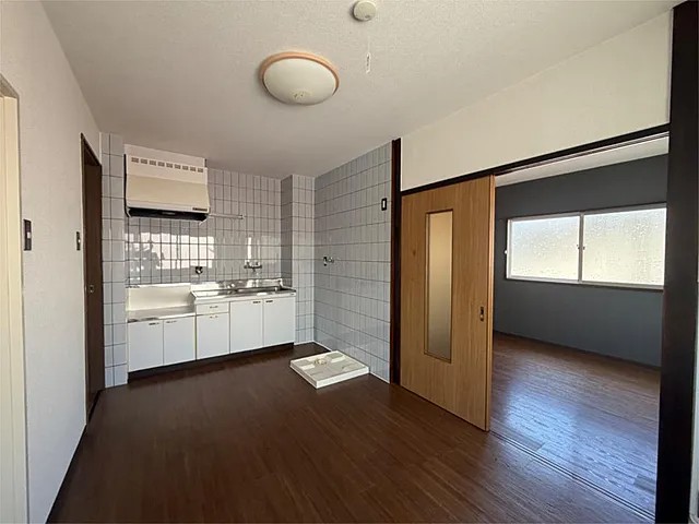 天野マンションの居間写真