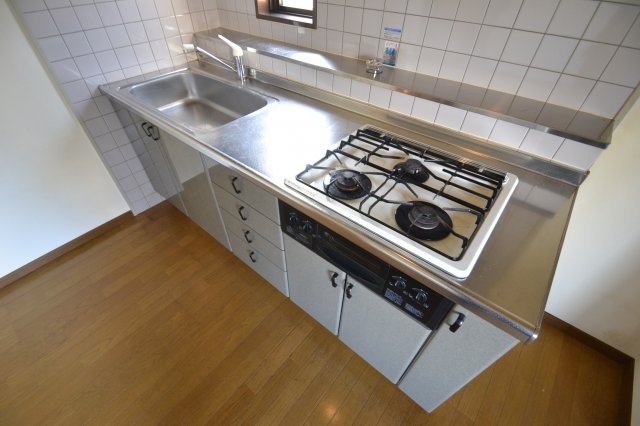 リーグレック元町のキッチン写真