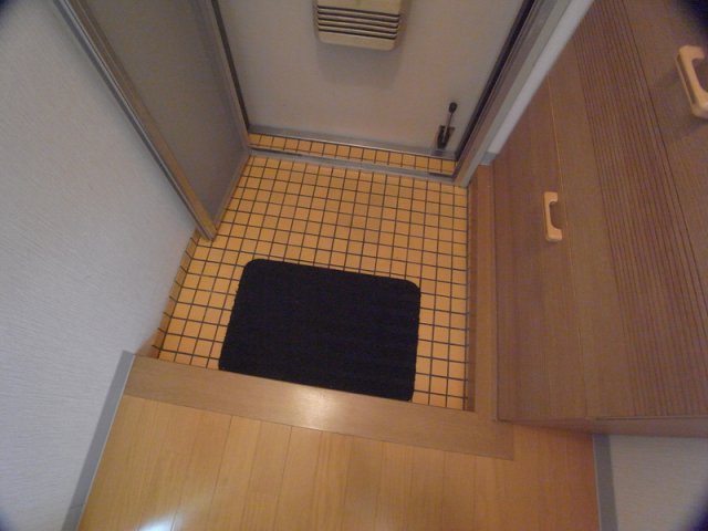 ジュエリー山手の玄関写真
