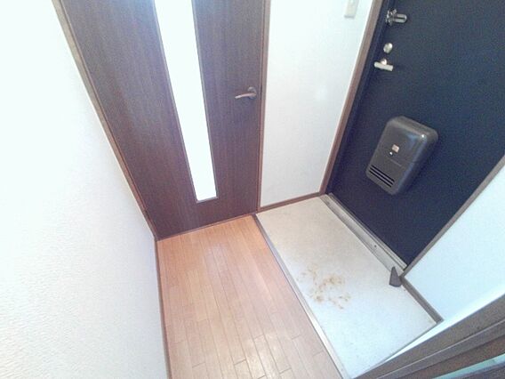 サンフラワー御影の玄関写真