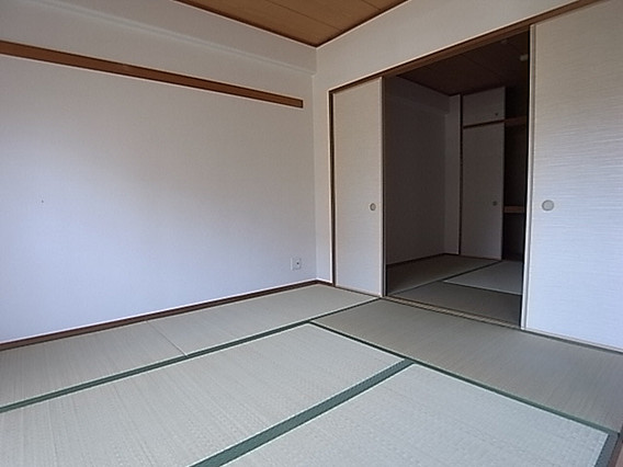 グリーングラス魚崎の内装写真