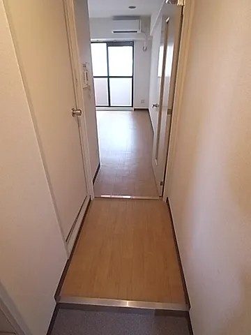 ダイアパレス王子公園の玄関写真