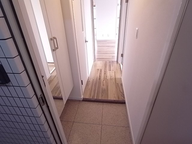 パレルミエール岡本の玄関写真