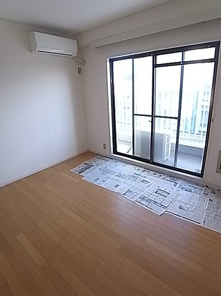 レジデンス荘の居間写真