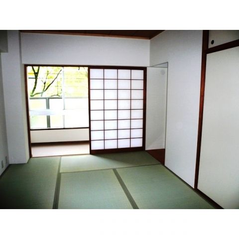 住吉ハウスの居間写真