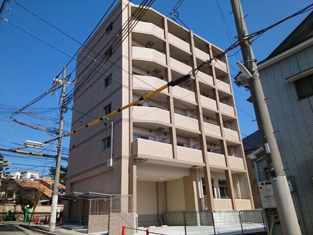 ヌーベルメゾン六甲の外観写真