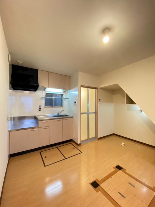 サンライトの居間写真