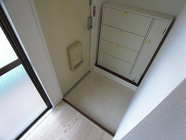 マルタカマンションの玄関写真