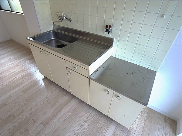 マルタカマンションのキッチン写真